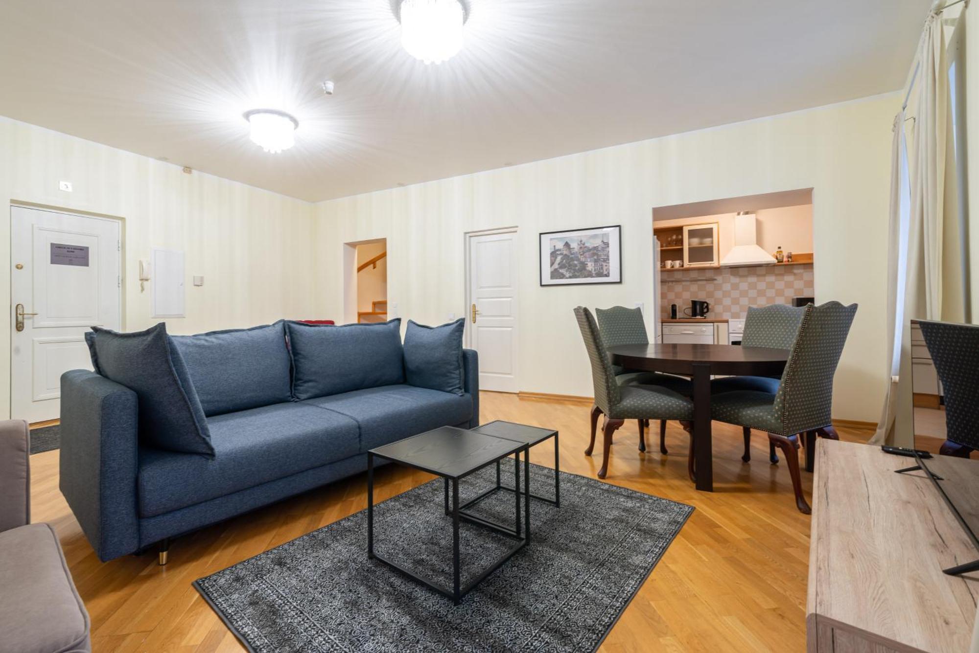 Old Town - Demini Apartment *